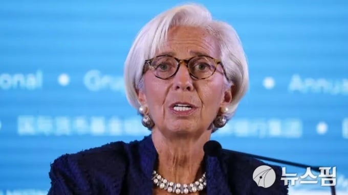 라가르드 IMF총재 “추가적인 시장 변동성에 대비해야”