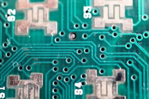 “삼성전자, 3나노 공정 시제품 첫 고객은 중국 채굴기 칩 제조사” – 디일렉