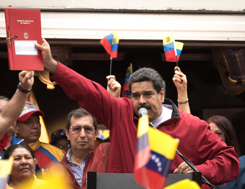 베네수엘라, 항공기 연료 구입에 암호화폐 페트로 사용 의무화