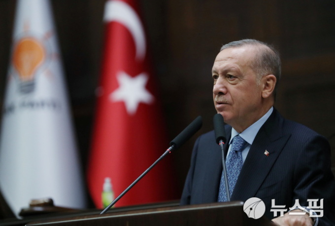 터키 에르도안 대통령, 암호화폐 연구지시–BTC도입 엘살바도르 부켈레와 최근 정상회담