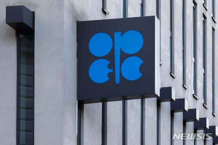 미국 재무장관, OPEC+ 감산 비난… “경제 불확실성 키운다”