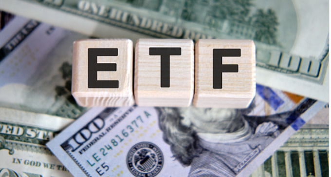 비트코인 ETF 1억 4000만 달러 순유출–GBTC 4억 9000만 달러 감소