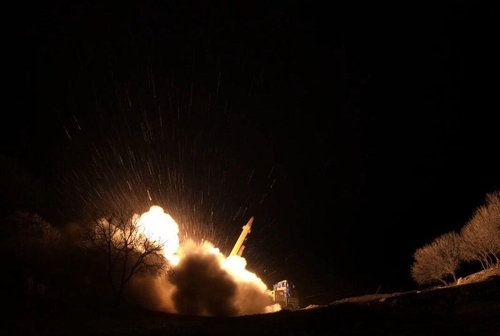 이란, 이스라엘 본토 첫 보복공격…드론·미사일 대규모 공습(종합2보)