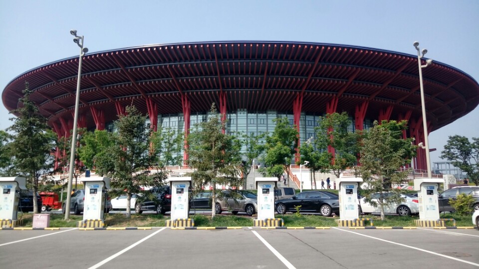 ▲ 사진설명: 지난 22일부터 3일간 ‘2018 세계 블록체인 기술 포럼’이 개최된 중국 베이징 옌치후 국제 컨벤션센터 외부 모습.  